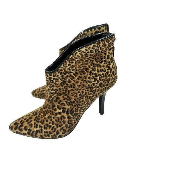 Carlos Santana Pizazz Cheetah Print Booties Women’s Size 7.5 - Picture 1 of 8